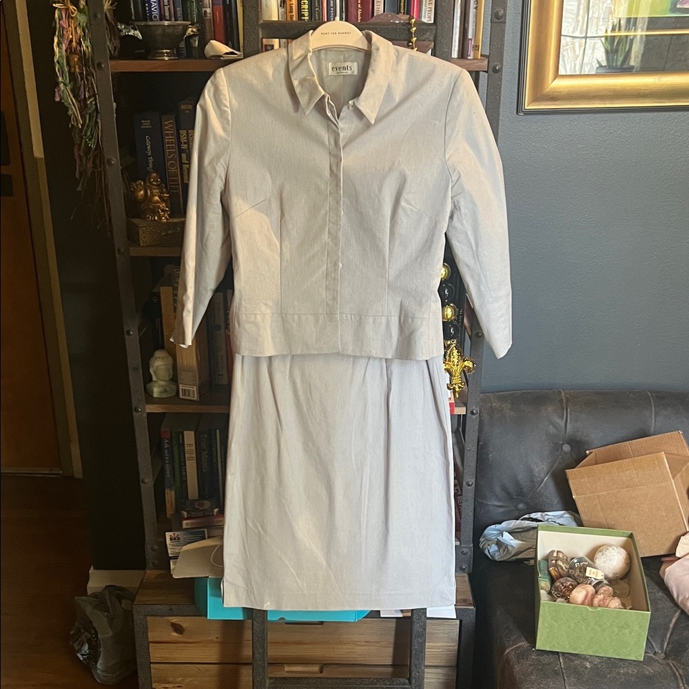 Women's Light Gray Suit Jacket